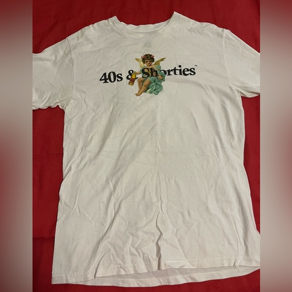 40s & Shorties T shirt - Picture 2 of 3
